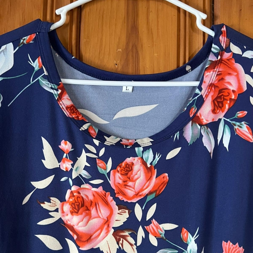 Blue Sundress with Long Bishop Sleeves and Scoop Neck for Casual Occasions